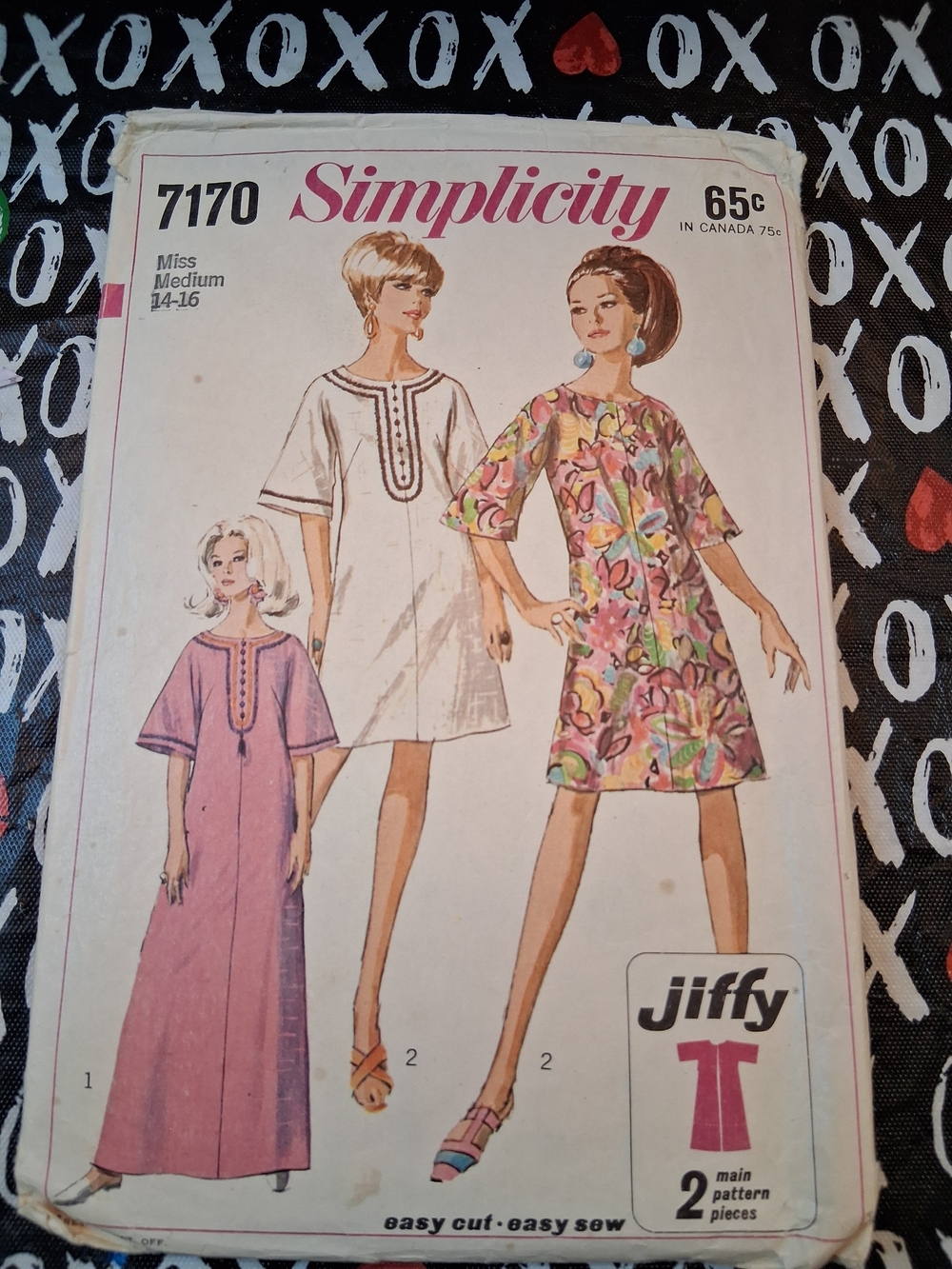 Simplicity Women’s Midi Dress Pattern in Pink & Floral Multicolor